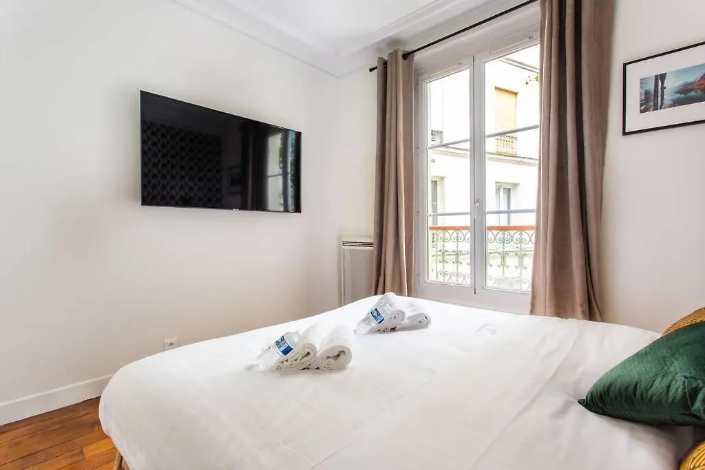 Apartmán Montmartre/seveste : Magnifique 2br